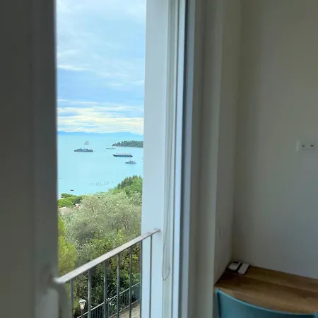 公寓 Casemaggi Poets Bay Terrace 韦内雷港