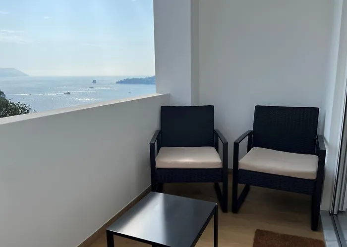 아파트 Casemaggi Poets Bay Terrace *