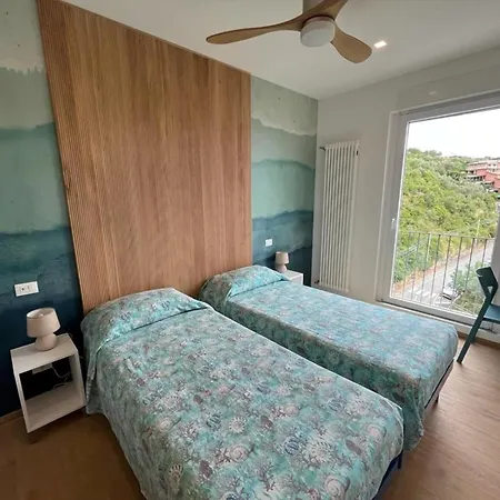 Casemaggi Poets Bay Terrace Appartement *